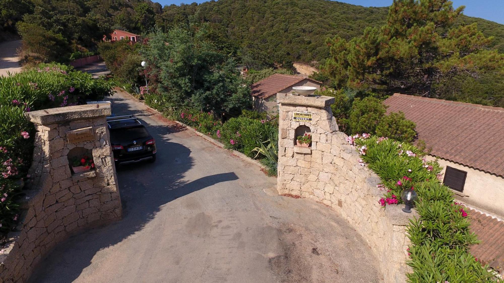 Residence De Tourisme Les Hauts De L'Avena Sartène Exterior foto